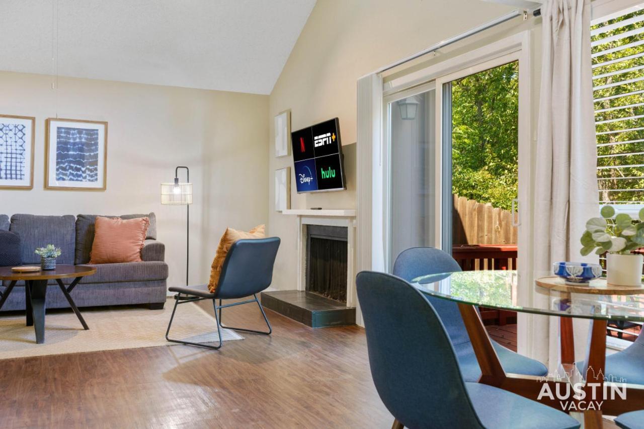 Spacious Atx Apt With Private Deck And All Essentials Austin Exterior photo