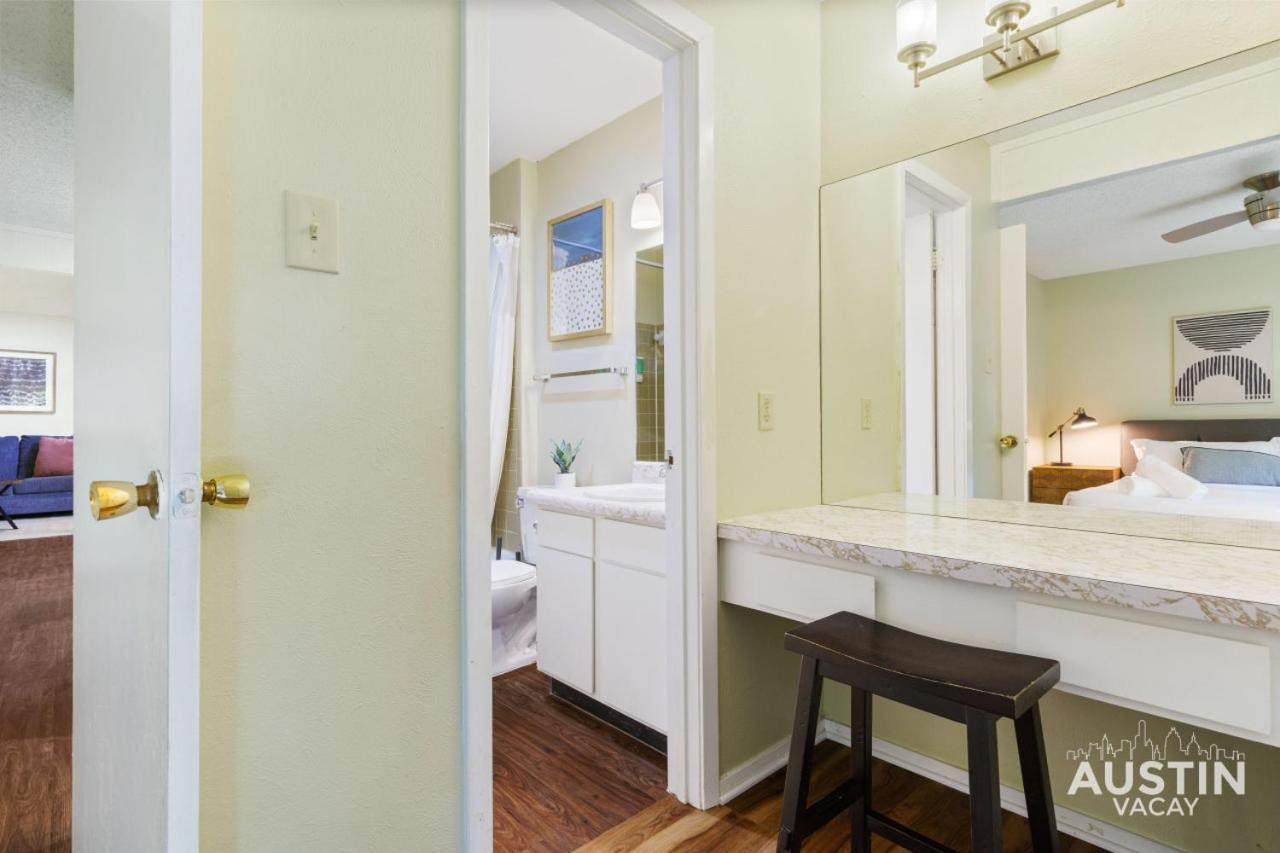 Spacious Atx Apt With Private Deck And All Essentials Austin Exterior photo