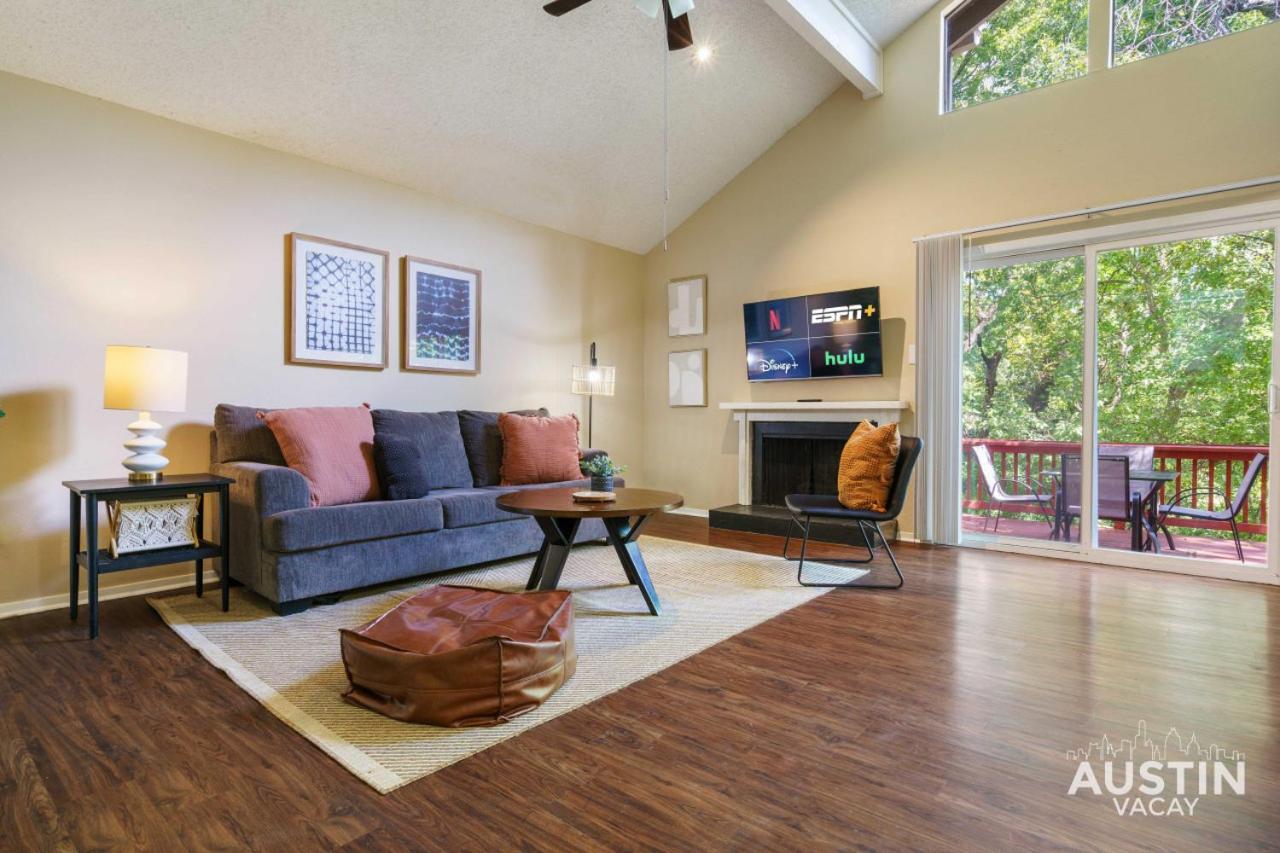 Spacious Atx Apt With Private Deck And All Essentials Austin Exterior photo